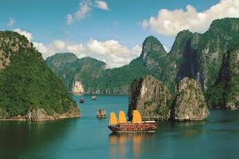 Découvrez les 15 incontournables de la baie d'Ha Long