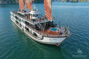 Croisière au bord de la jonque Orchid 5* à la baie d'halong et de Lan Ha