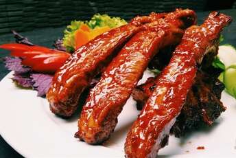 Recette du travers de porc grillé à la citronnelle (sườn nướng sả)