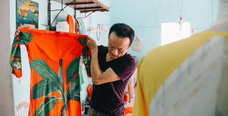 Village de Trach Xa où l’homme est né pour fabriquer le ao dai