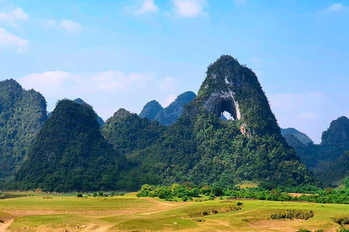 La montagne de l’œil de dieu à Cao Bang