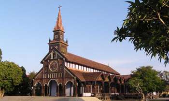 Hoi An – Danang – Envol pour Pleiku – Kontum 