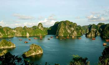 Baie d'Halong - Dong Hoi en train de nuit